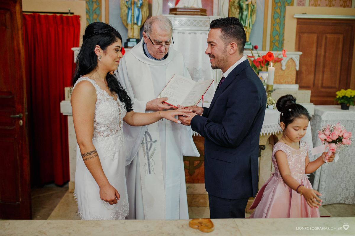 cerimonia de casamento na igreja