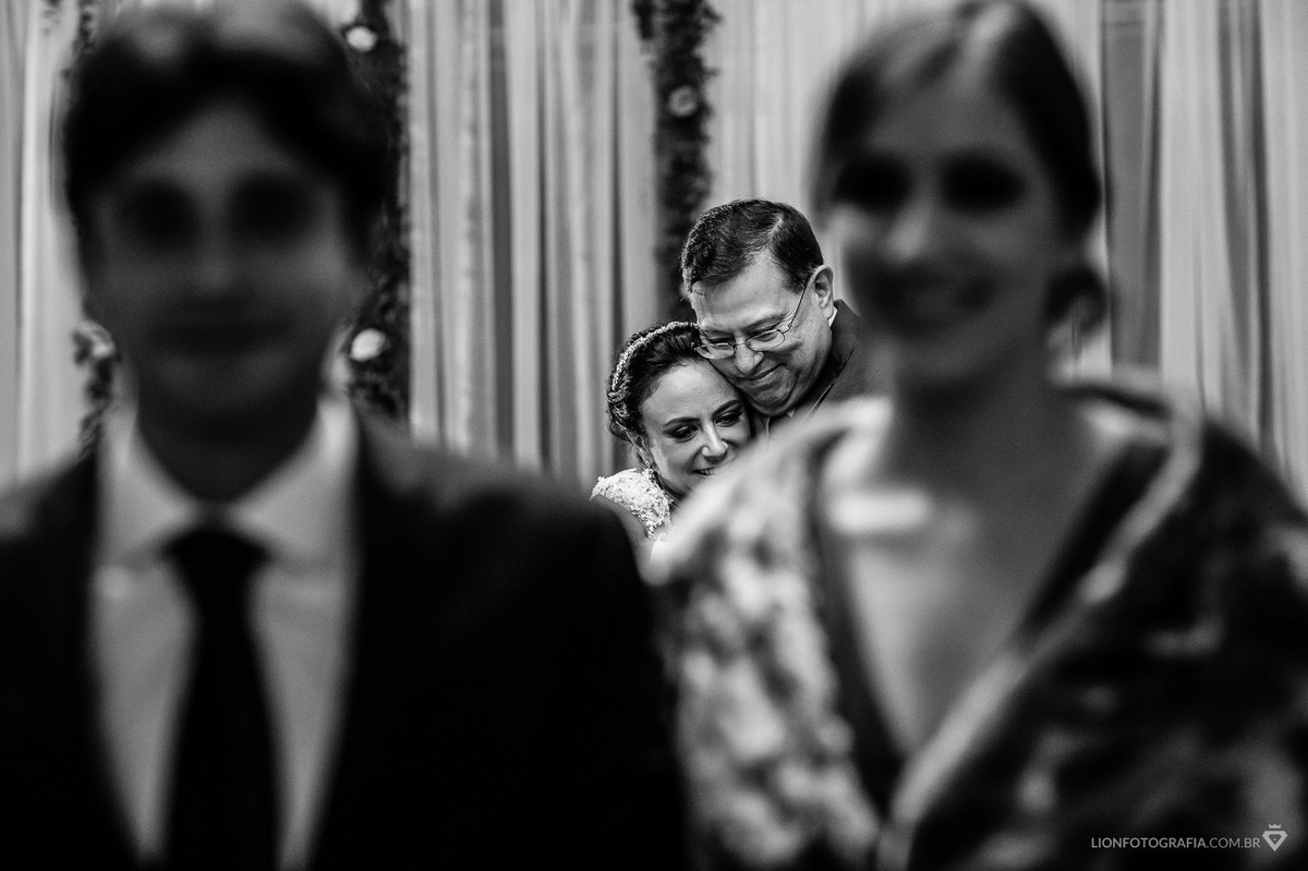 emoção no casamento