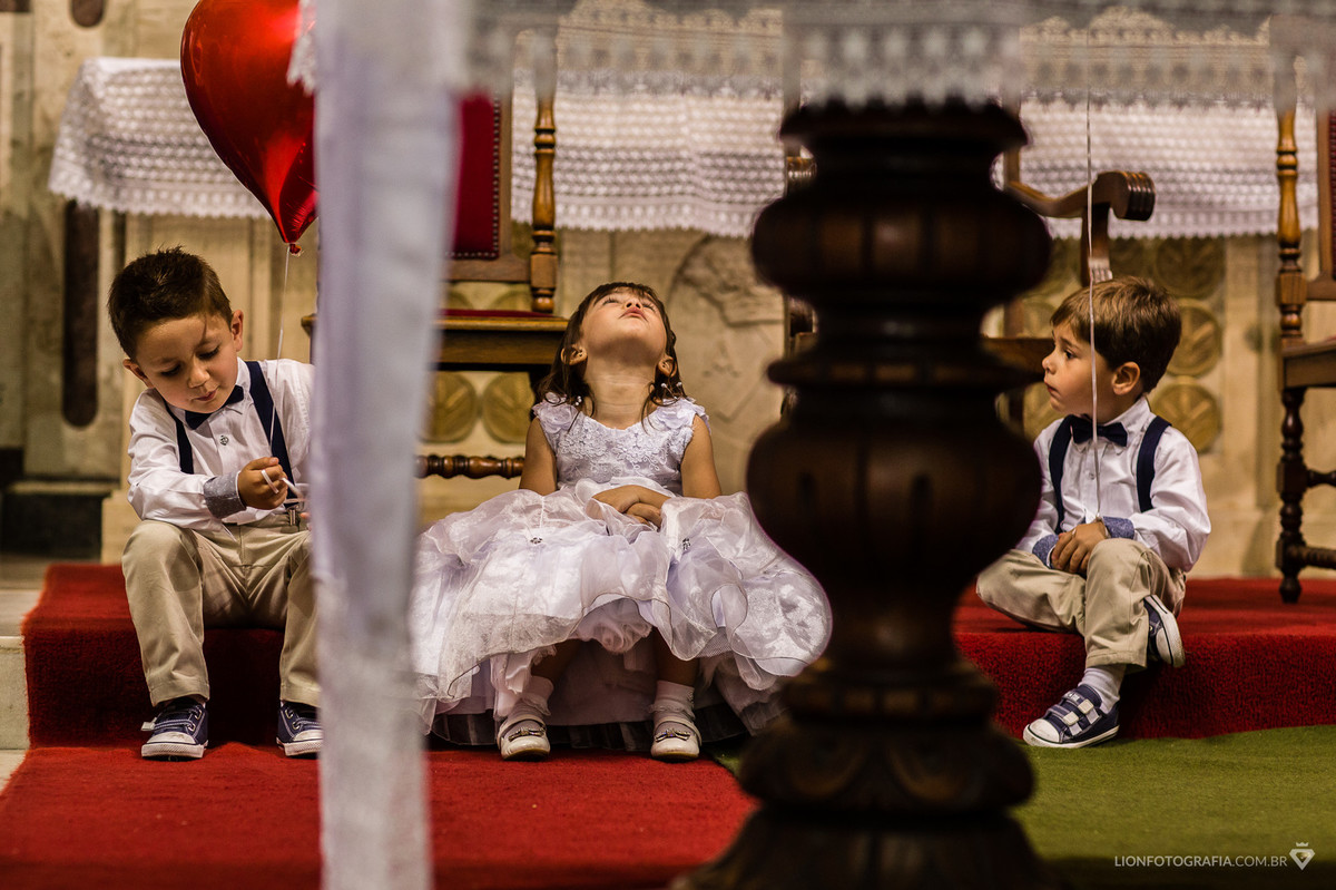 crianças igreja da matriz de são roque