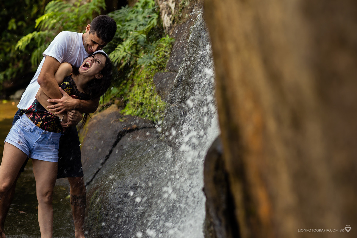 prewedding casal lion fotografia sao roque guaruja sessão de fotos