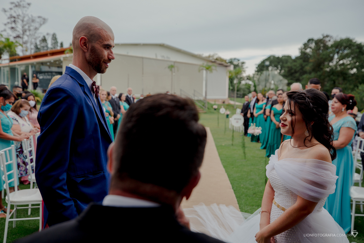 noiva casamento no campo em mairinque são roque fotógrafo de casamento lion