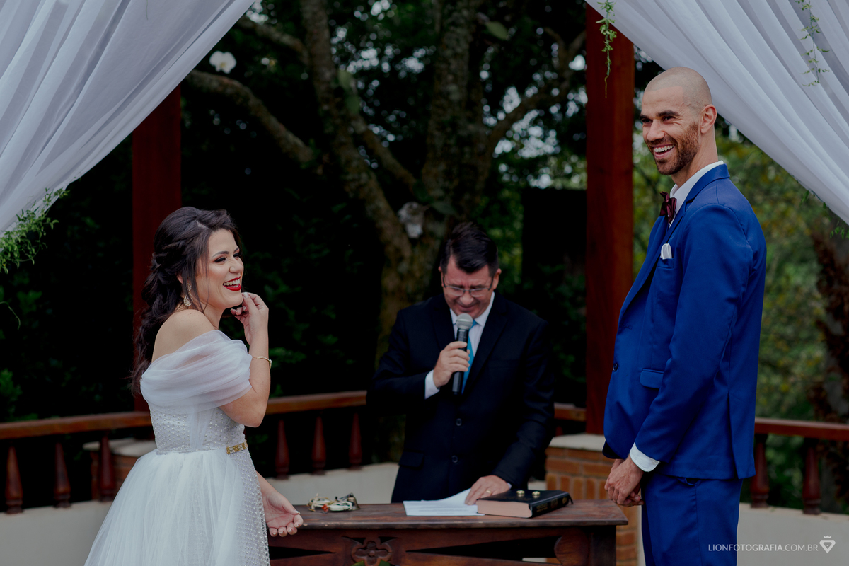 cerimonia de casamento no campo