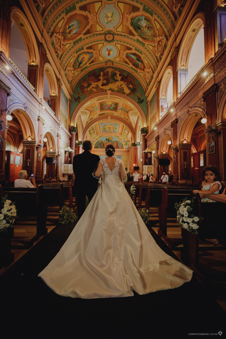 noiva casamento no interios tatui fotografo  Paróquia santuário Nossa Senhora da Conceição, a igreja da Matriz de Tatuí