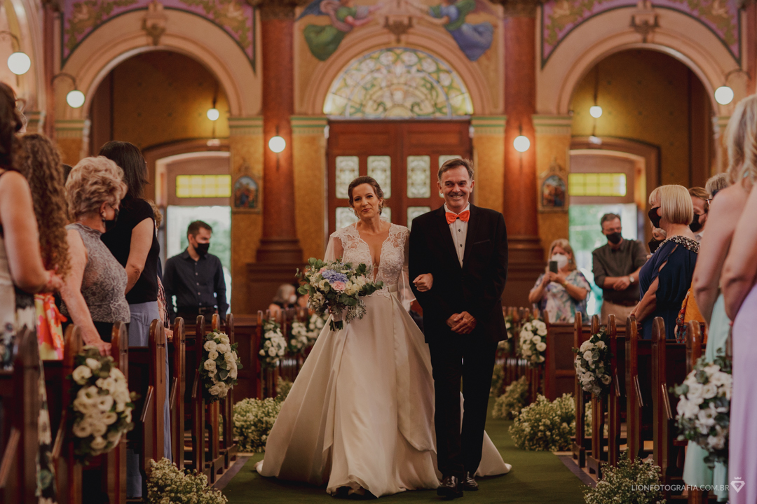 noiva casamento no interios tatui fotografo  Paróquia santuário Nossa Senhora da Conceição, a igreja da Matriz de Tatuí