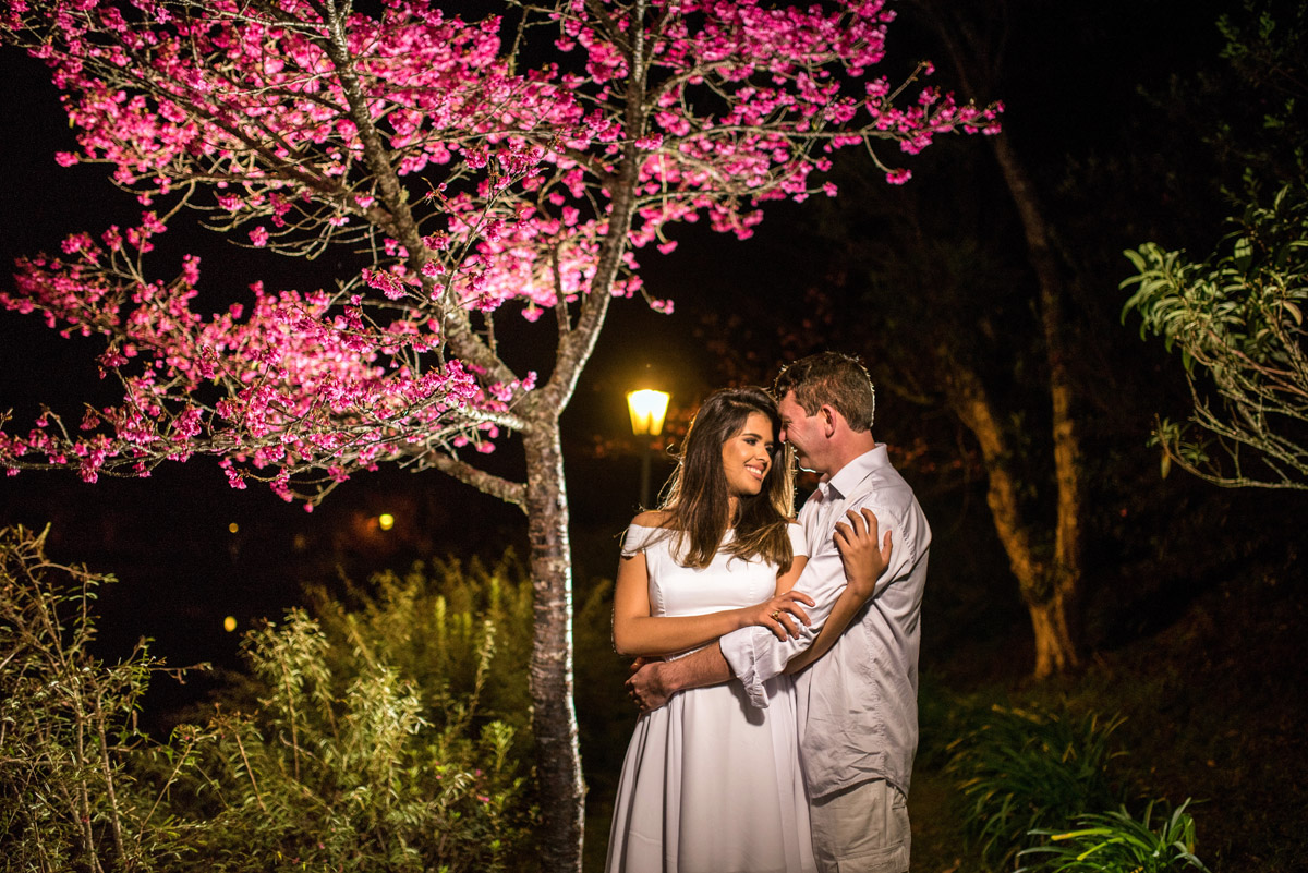 esession-ensaiodenamoro-precasamento-savethedate-barquinho-ensaioromantico-noiva-bride-marcosemarifotografias-casamento-lapisdenoiva-pordosol-ensaiovintage