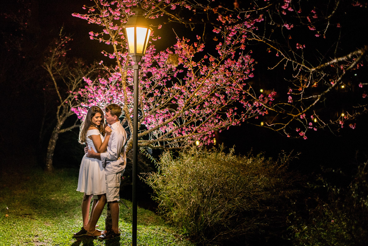 esession-ensaiodenamoro-precasamento-savethedate-barquinho-ensaioromantico-noiva-bride-marcosemarifotografias-casamento-lapisdenoiva-pordosol-ensaiovintage