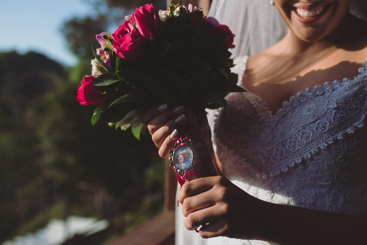 casamento-decoração-casamentoaoarlivre-casamentonocampo-sitiononalu-casamentoromantico-pordosol-noiva-bride-wedding-marcosemarifotografias
