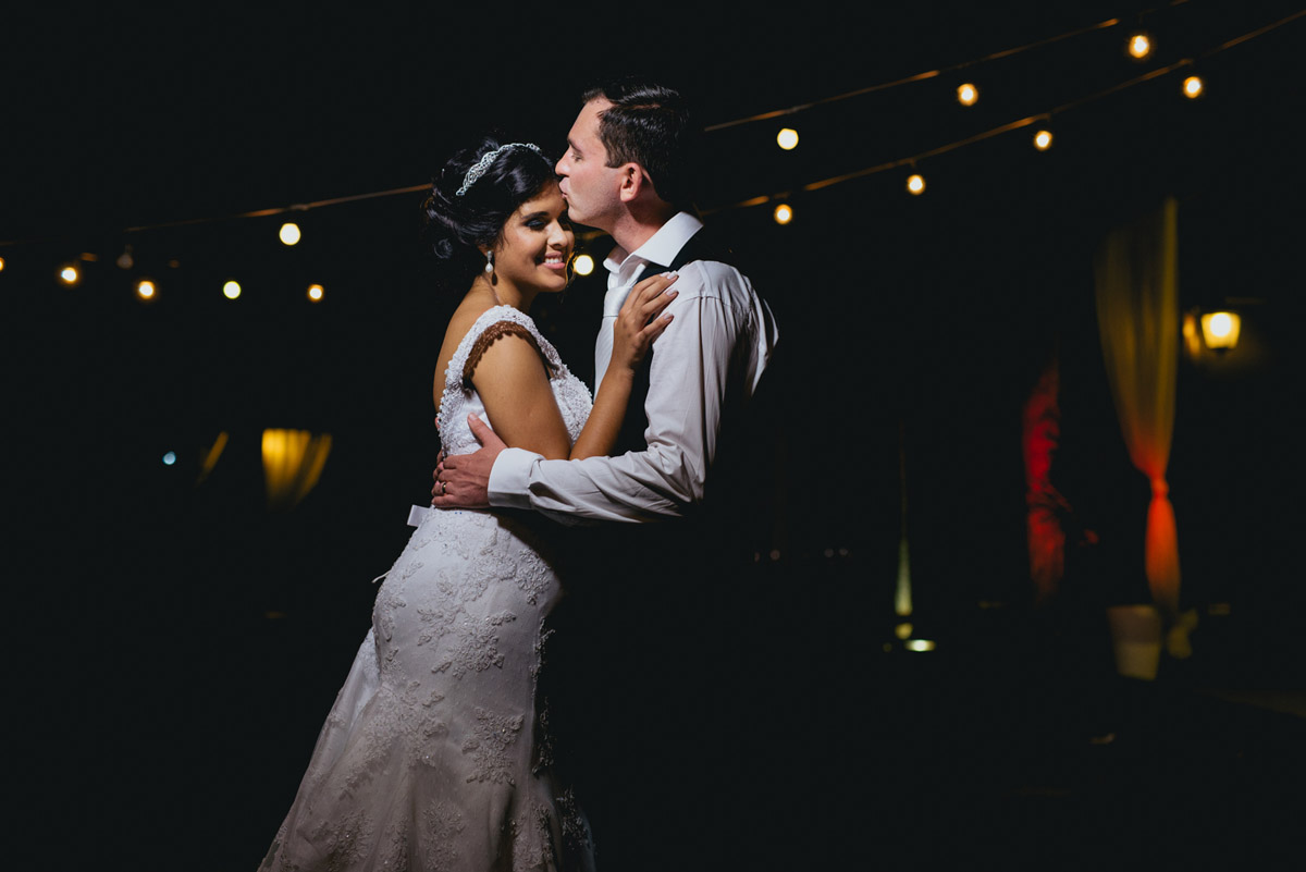 casamento-decoração-casamentoaoarlivre-casamentonocampo-sitiononalu-casamentoromantico-pordosol-noiva-bride-wedding-marcosemarifotografias