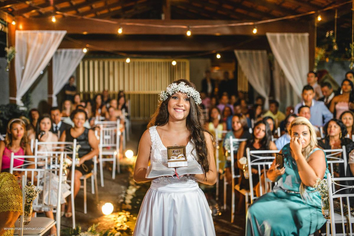 casamento, noiva, decoração vintage, casamento romântico, cerimônia romântica,  varal de lâmpadas