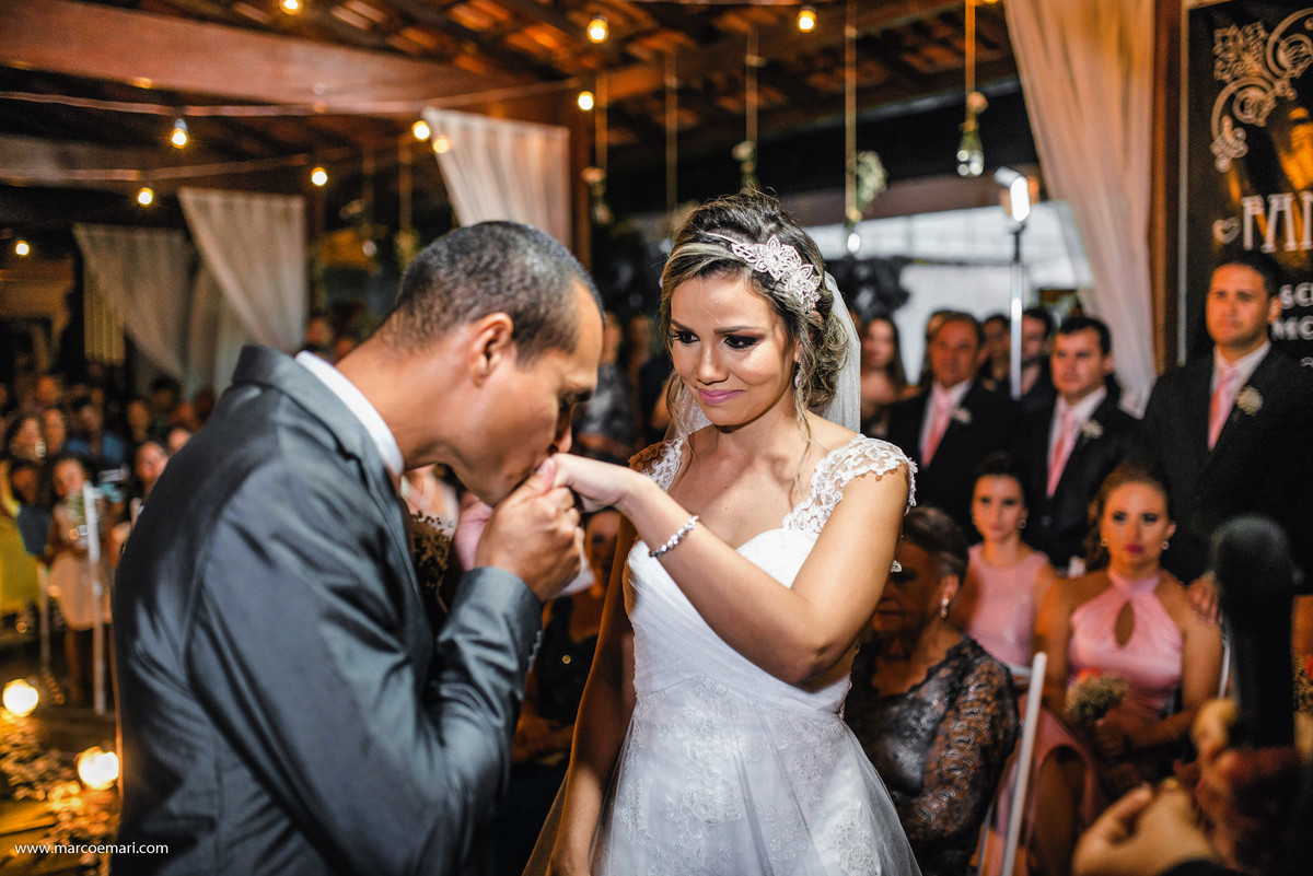 casamento, noiva, decoração vintage, casamento romântico, cerimônia romântica,  varal de lâmpadas