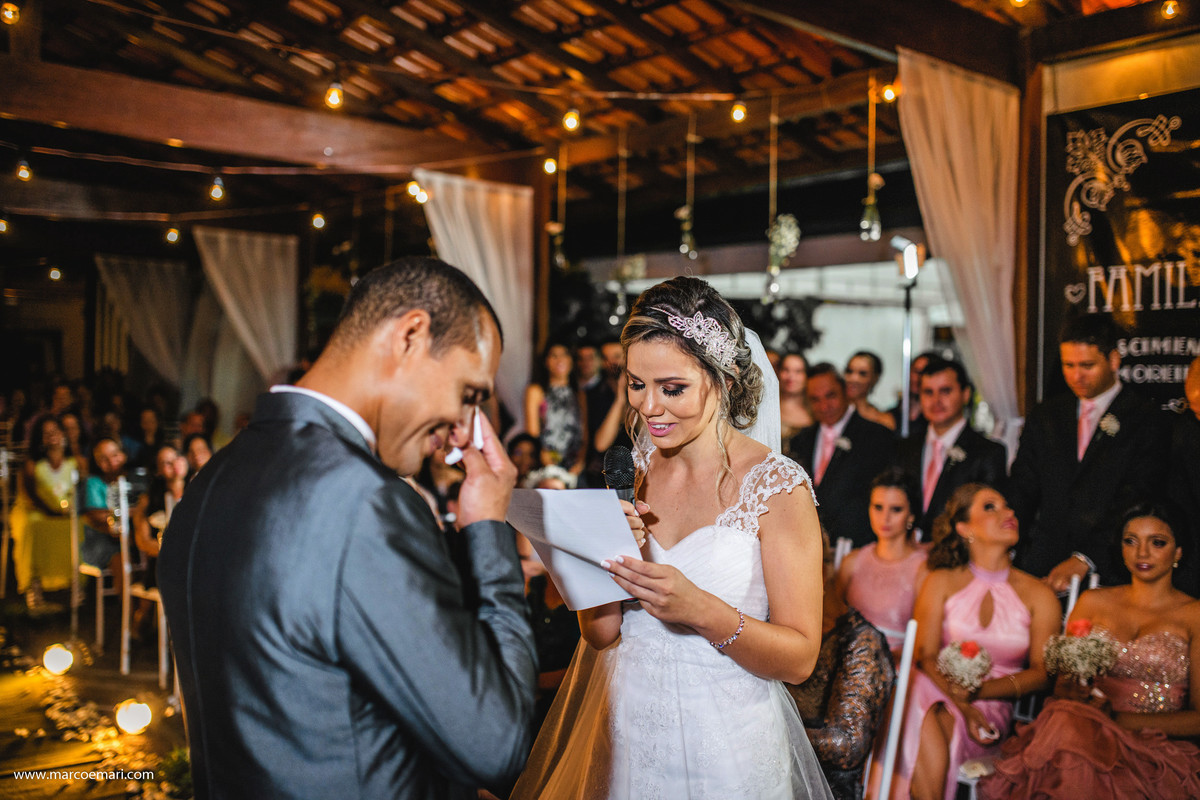 casamento, noiva, decoração vintage, casamento romântico, cerimônia romântica,  varal de lâmpadas