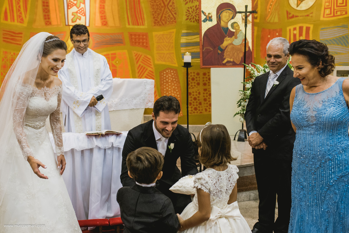 fotografo de vitoria, fotografia de casamento,  noiva, noivas do espirito santo, igreja perpetuo socorro, vila oben, larrissa rodrigues,  marcos e mari