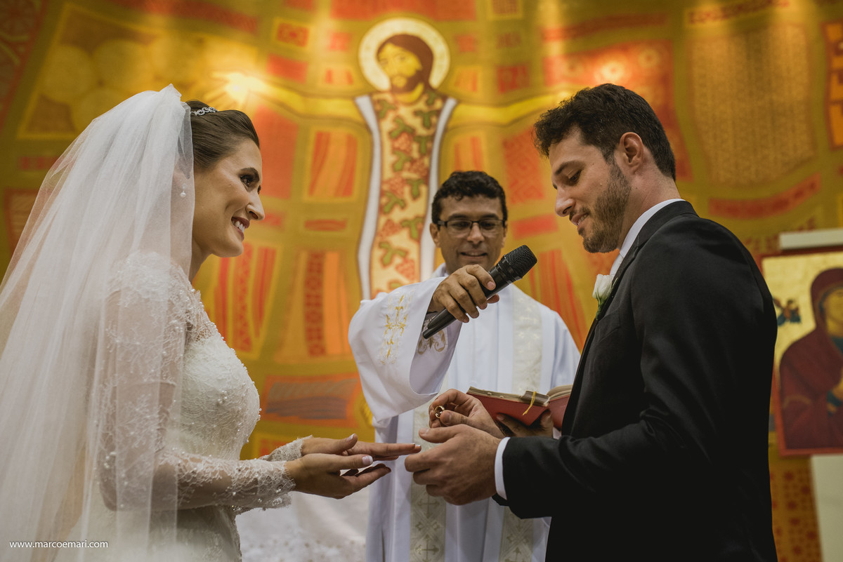 fotografo de vitoria, fotografia de casamento,  noiva, noivas do espirito santo, igreja perpetuo socorro, vila oben, larrissa rodrigues,  marcos e mari