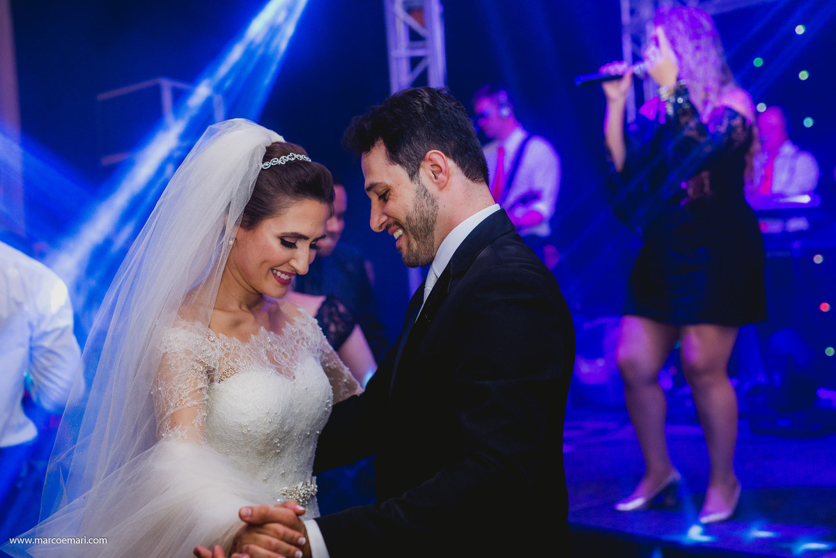 fotografo de vitoria, fotografia de casamento,  noiva, noivas do espirito santo, igreja perpetuo socorro, vila oben, larrissa rodrigues,  marcos e mari