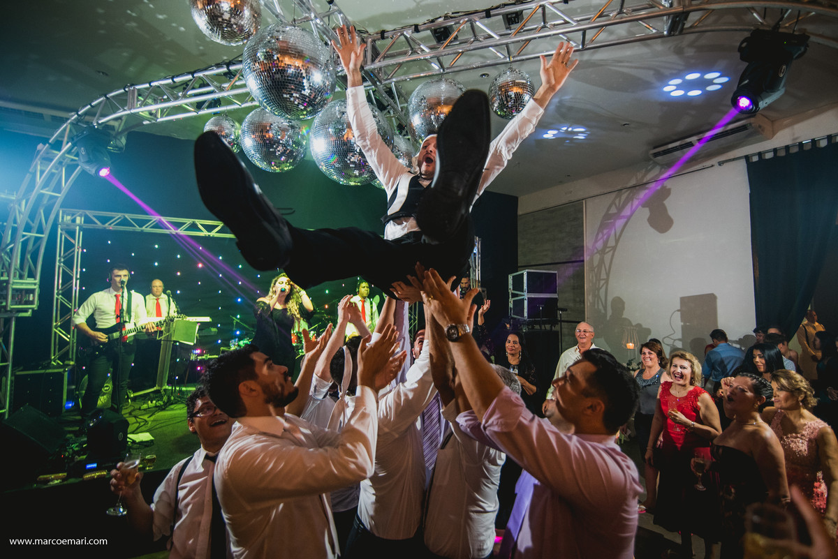 fotografo de vitoria, fotografia de casamento,  noiva, noivas do espirito santo, igreja perpetuo socorro, vila oben, larrissa rodrigues,  marcos e mari