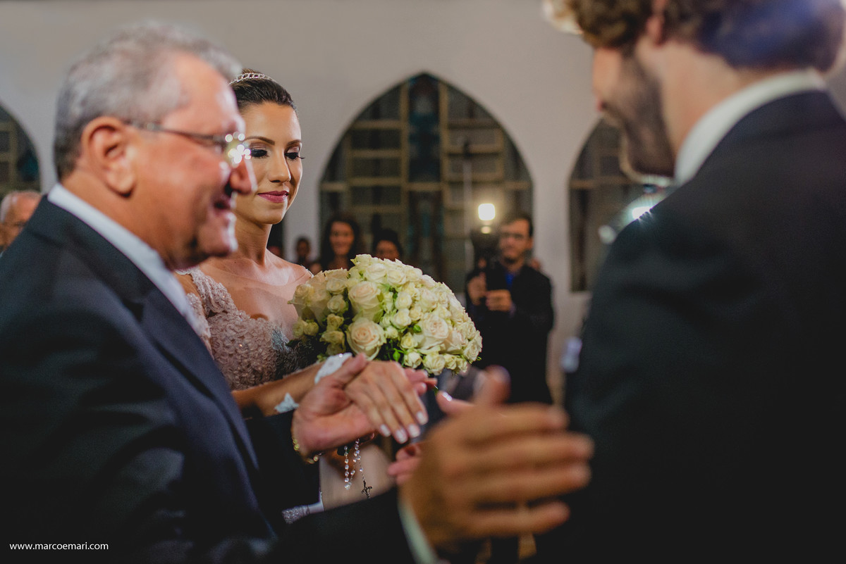 casamento, noiva, fotogrado de vitoria, fotografo de casamento, ilhashows, ilhaacustico, ilhabuffet, escoladesamba, patriciaesteves