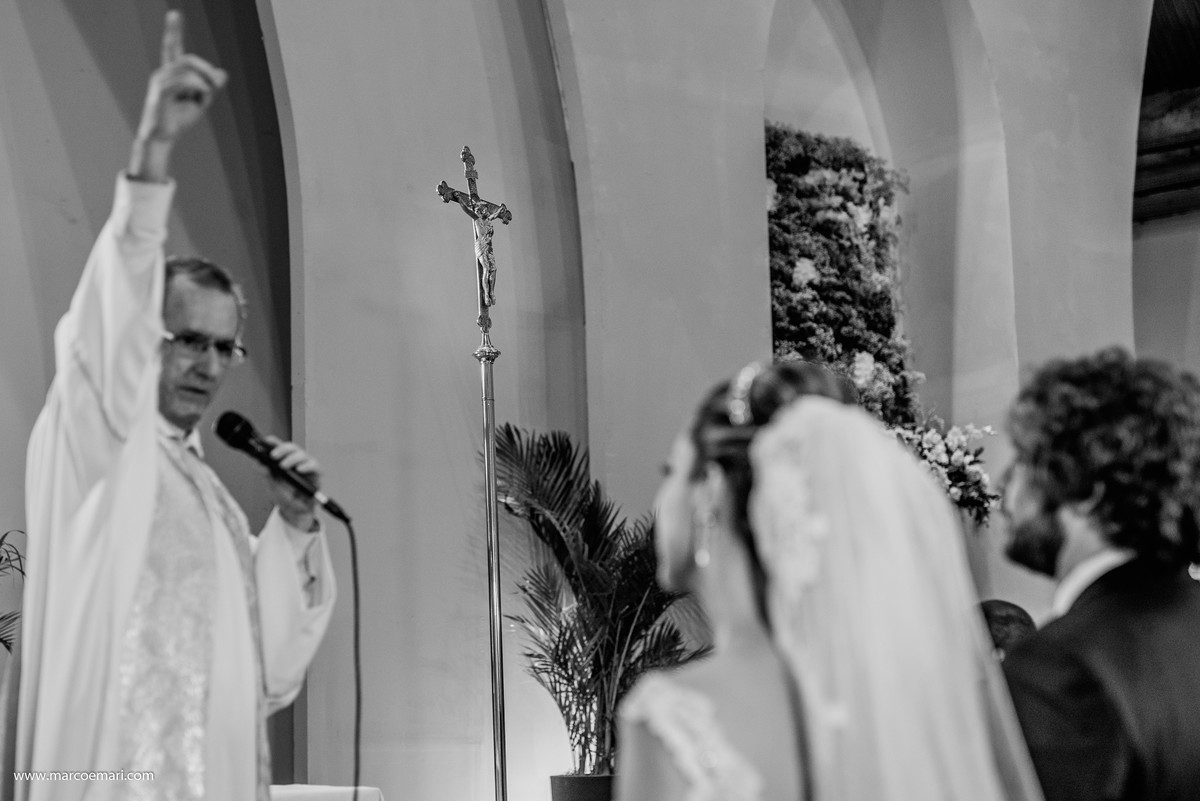 casamento, noiva, fotogrado de vitoria, fotografo de casamento, ilhashows, ilhaacustico, ilhabuffet, escoladesamba, patriciaesteves