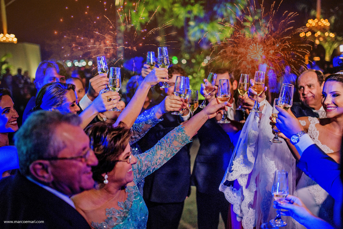 casamento, noiva, fotogrado de vitoria, fotografo de casamento, ilhashows, ilhaacustico, ilhabuffet, escoladesamba, patriciaesteves