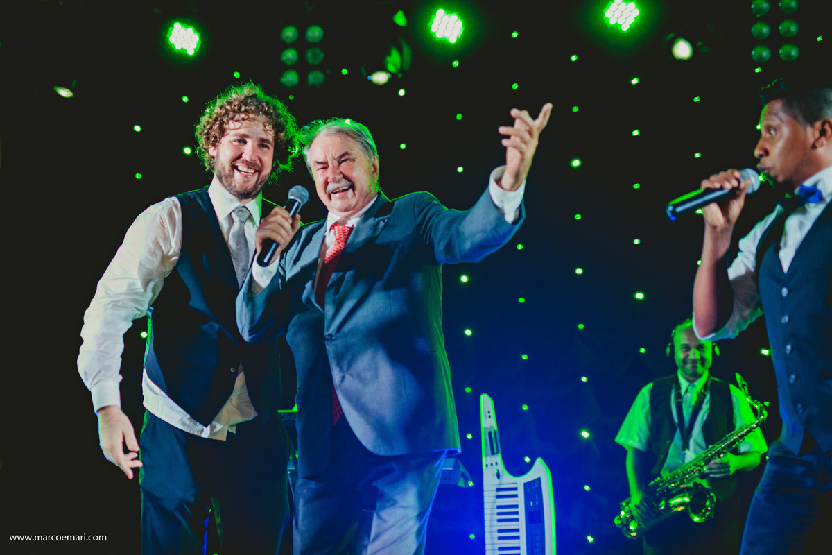 casamento, noiva, fotogrado de vitoria, fotografo de casamento, ilhashows, ilhaacustico, ilhabuffet, escoladesamba, patriciaesteves