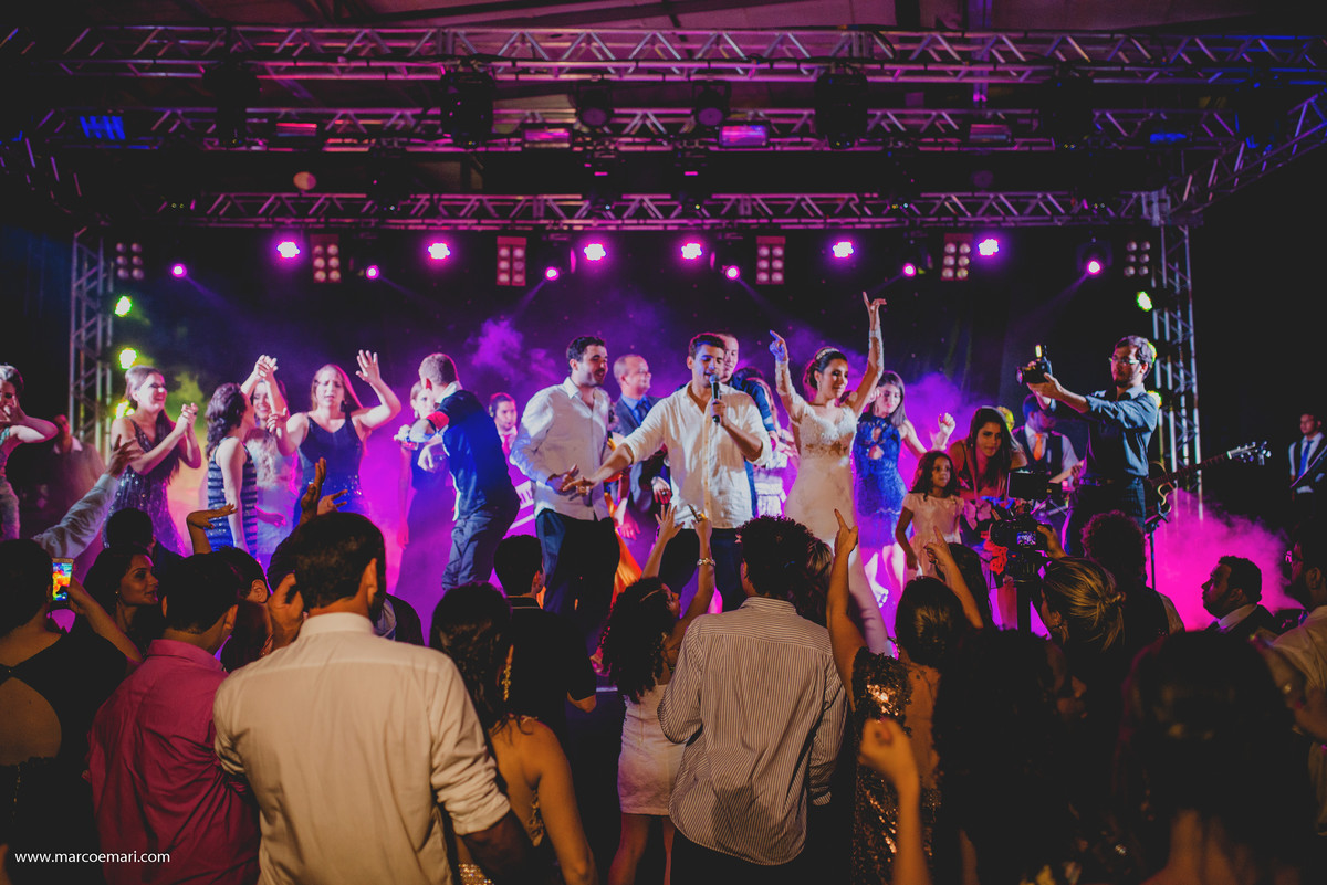 casamento, noiva, fotogrado de vitoria, fotografo de casamento, ilhashows, ilhaacustico, ilhabuffet, escoladesamba, patriciaesteves