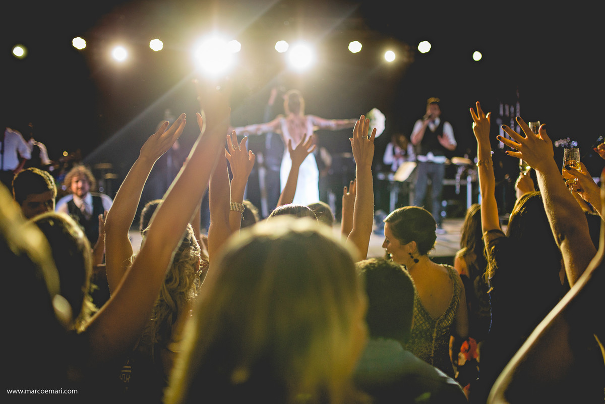 casamento, noiva, fotogrado de vitoria, fotografo de casamento, ilhashows, ilhaacustico, ilhabuffet, escoladesamba, patriciaesteves