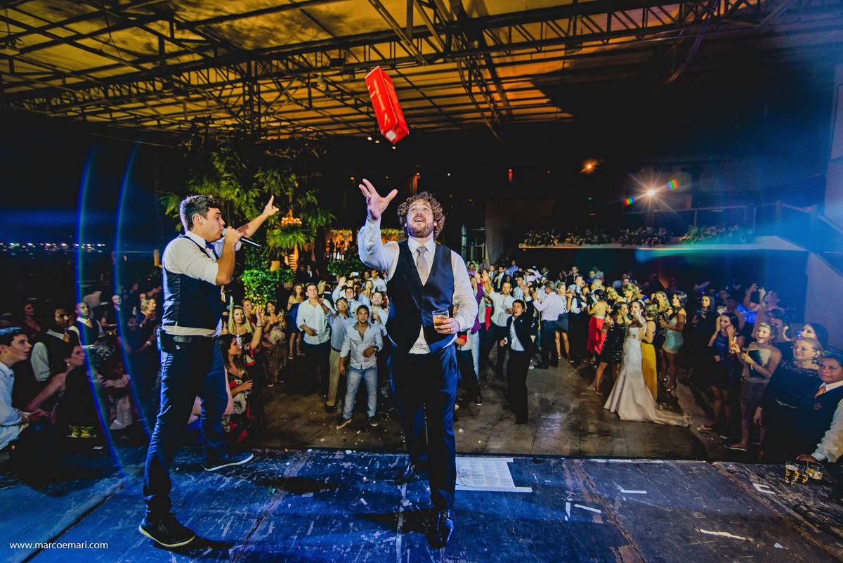 casamento, noiva, fotogrado de vitoria, fotografo de casamento, ilhashows, ilhaacustico, ilhabuffet, escoladesamba, patriciaesteves