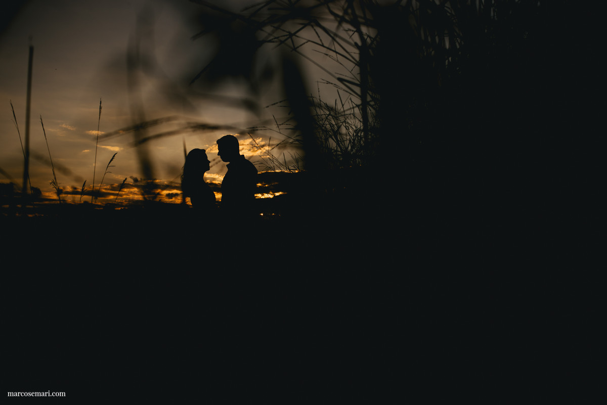 esessionensaiodenoivos-precasameno-savethedate-pedraazul-romantismofotografodecasamento-fotografodevitoria-pordolsol-casandonocampo-weddinginspiration-ensaioromantico-ensaionocampo-fotografodevitoria-marcosemarifotografias