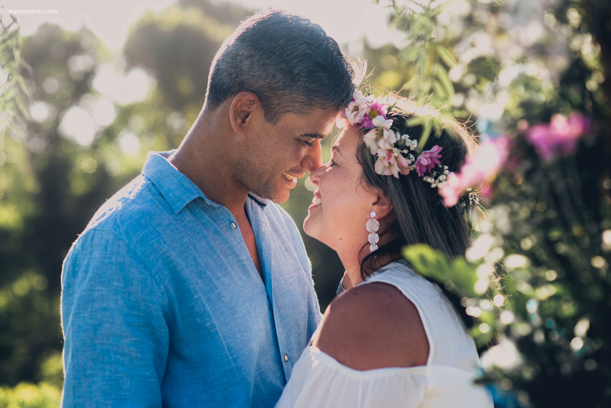 pedidodecasamentosurpresa-noivado-bride-casamento-casamentonapraia-noivadonapraia-arcodeflores-marcosemarifotografias-ensaioromantico-precasamento-lovestory