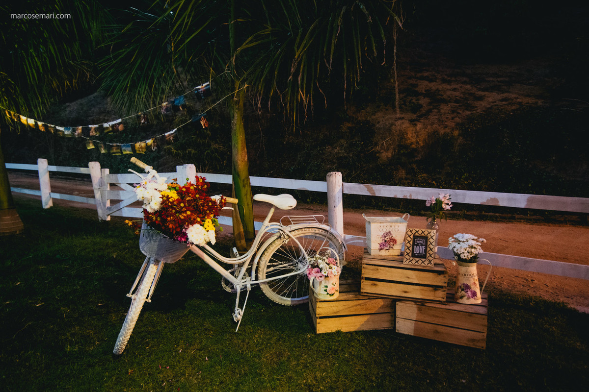 blog casando no es; blog de casamento; blog detalhes que inspiram; blog eu aceito i do; blog lápis de noiva; bride; ensaio no campo; casamento ao ar livre; casamento de cinema; casamento de dia; casamento de princesa; casamento marechal floriano; c