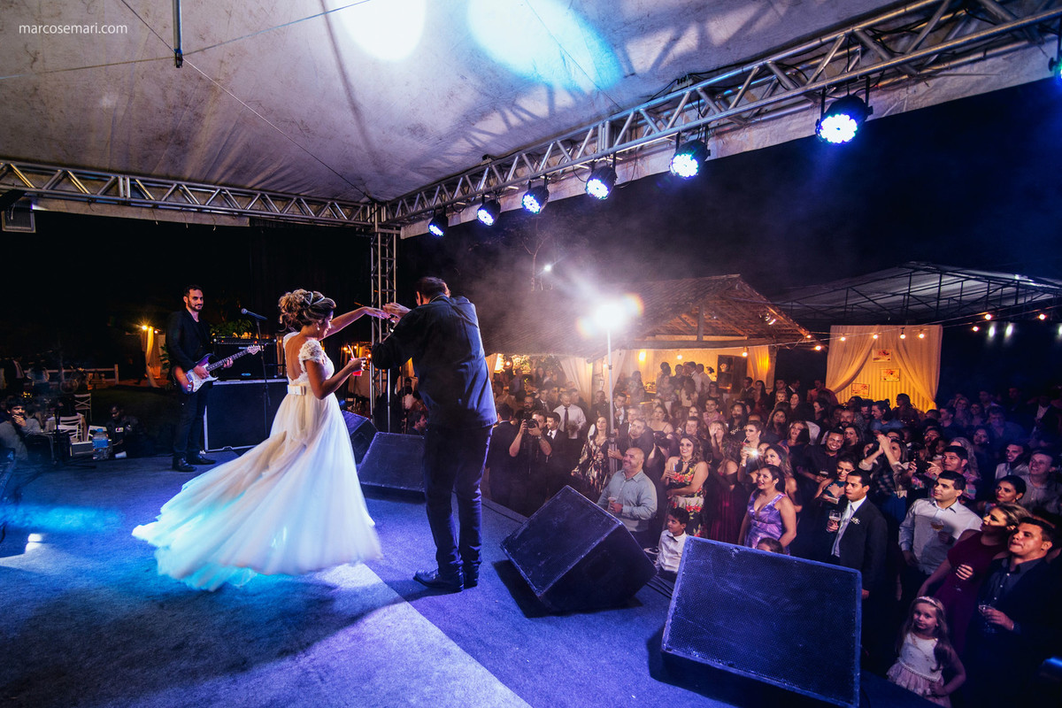 blog casando no es; blog de casamento; blog detalhes que inspiram; blog eu aceito i do; blog lápis de noiva; bride; ensaio no campo; casamento ao ar livre; casamento de cinema; casamento de dia; casamento de princesa; casamento marechal floriano; c