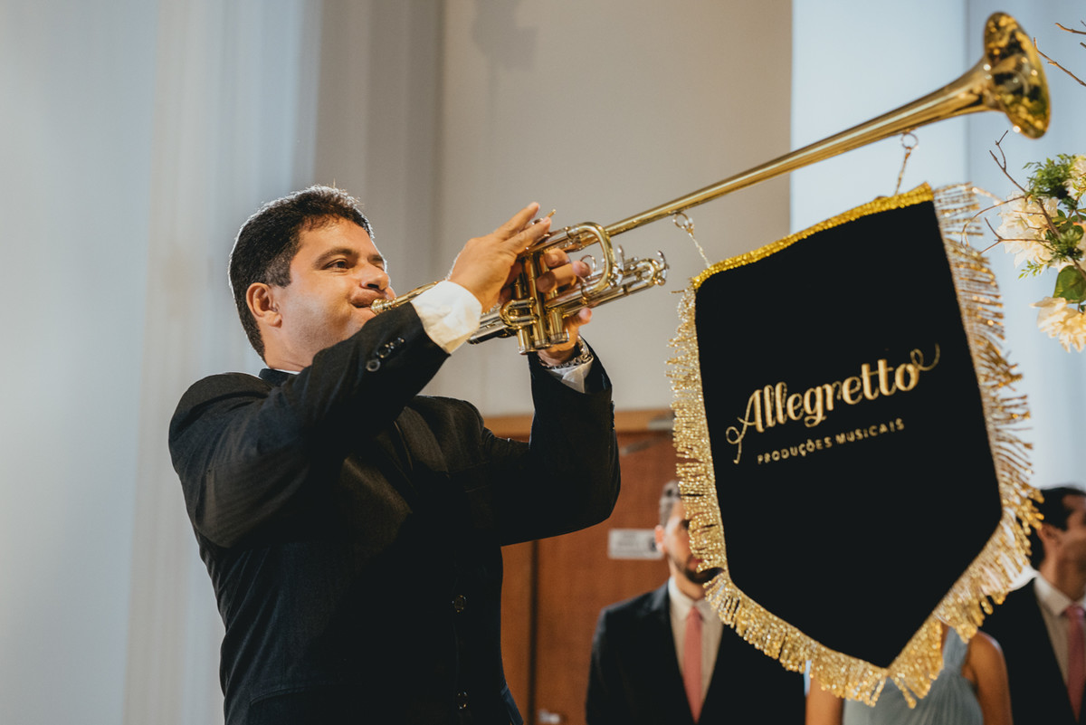fotos-casamento-juerodrigo-noiva-marcosemarifotografias-itamaratyhall-maisonrosee-salaoma-violinelive-batukar