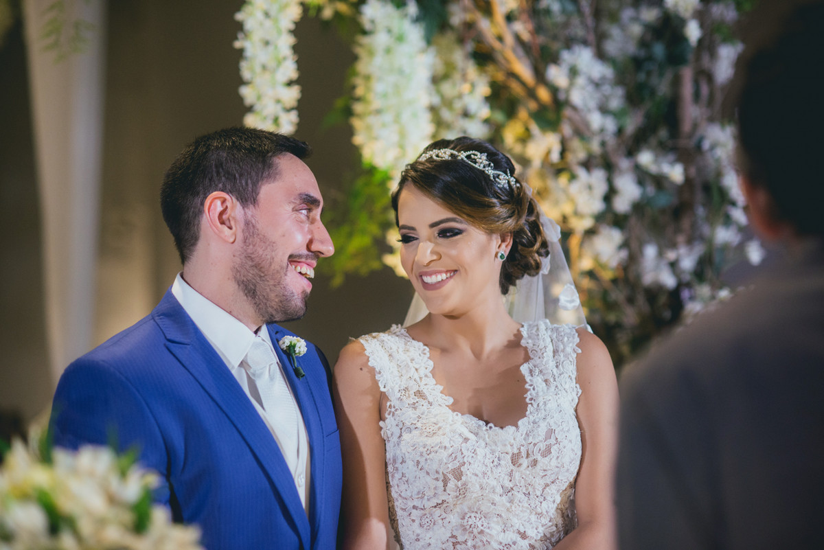 fotos-casamento-juerodrigo-noiva-marcosemarifotografias-itamaratyhall-maisonrosee-salaoma-violinelive-batukar