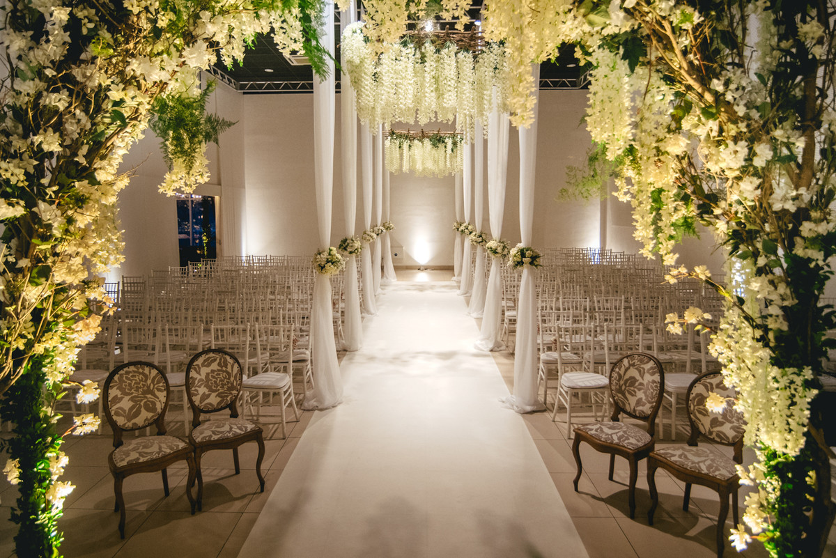 fotos-casamento-juerodrigo-noiva-marcosemarifotografias-itamaratyhall-maisonrosee-salaoma-violinelive-batukar