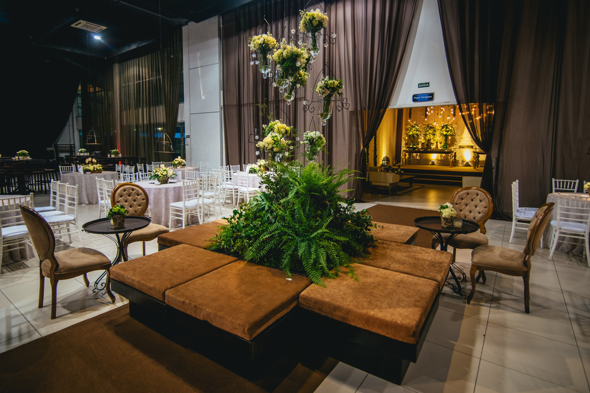 fotos-casamento-juerodrigo-noiva-marcosemarifotografias-itamaratyhall-maisonrosee-salaoma-violinelive-batukar