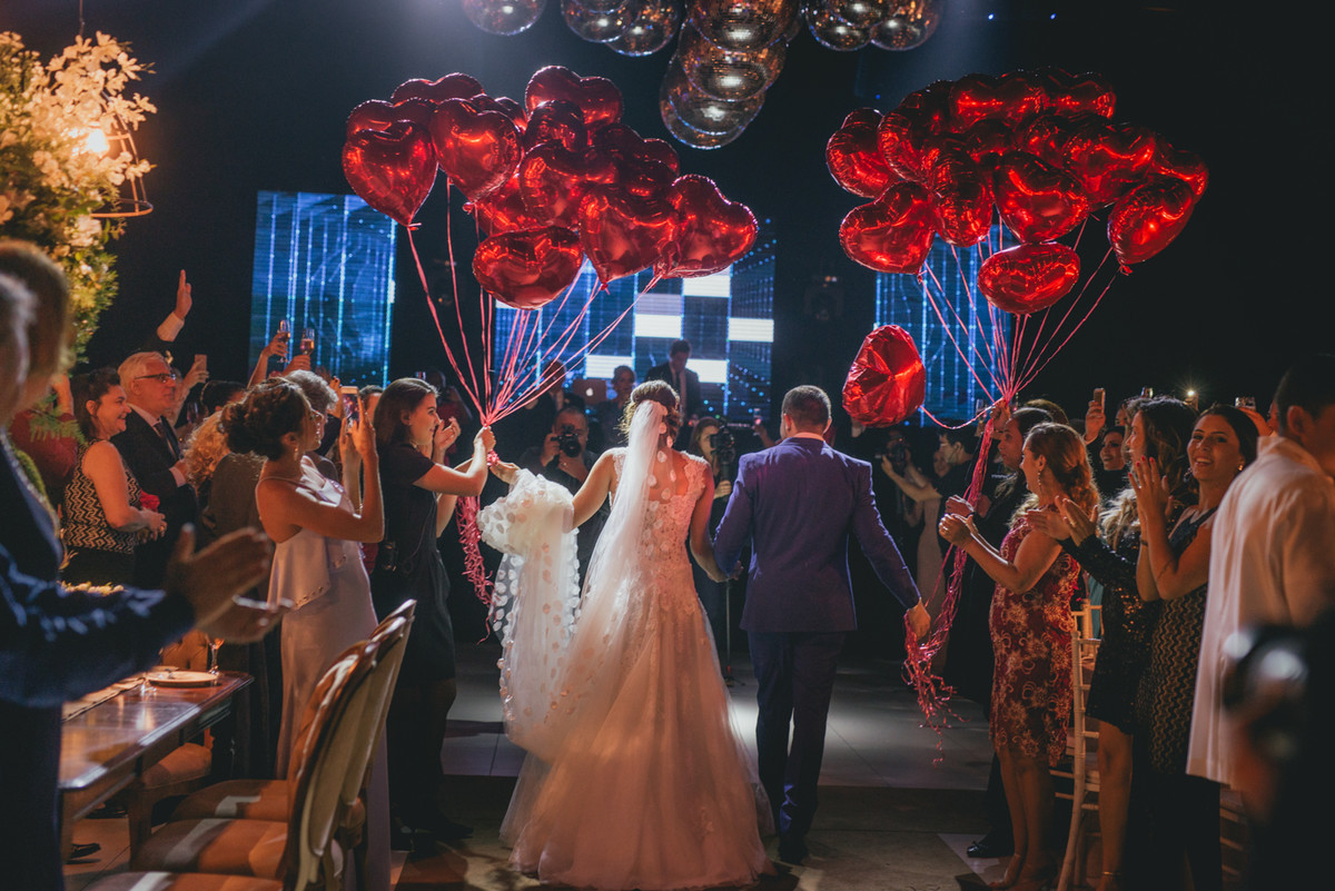 fotos-casamento-juerodrigo-noiva-marcosemarifotografias-itamaratyhall-maisonrosee-salaoma-violinelive-batukar