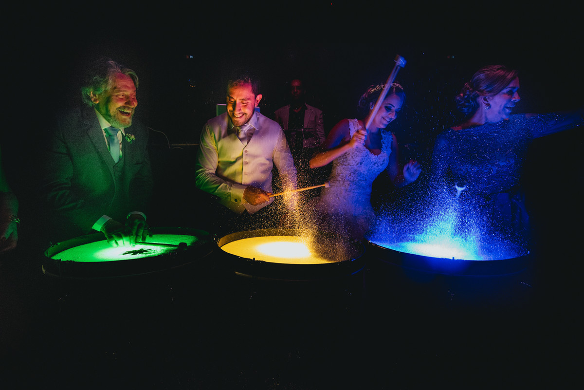 fotos-casamento-juerodrigo-noiva-marcosemarifotografias-itamaratyhall-maisonrosee-salaoma-violinelive-batukar