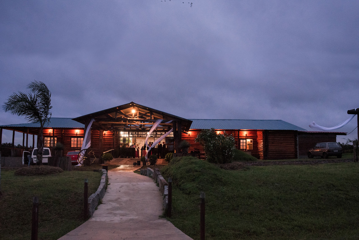 fotografa registra final do casamento