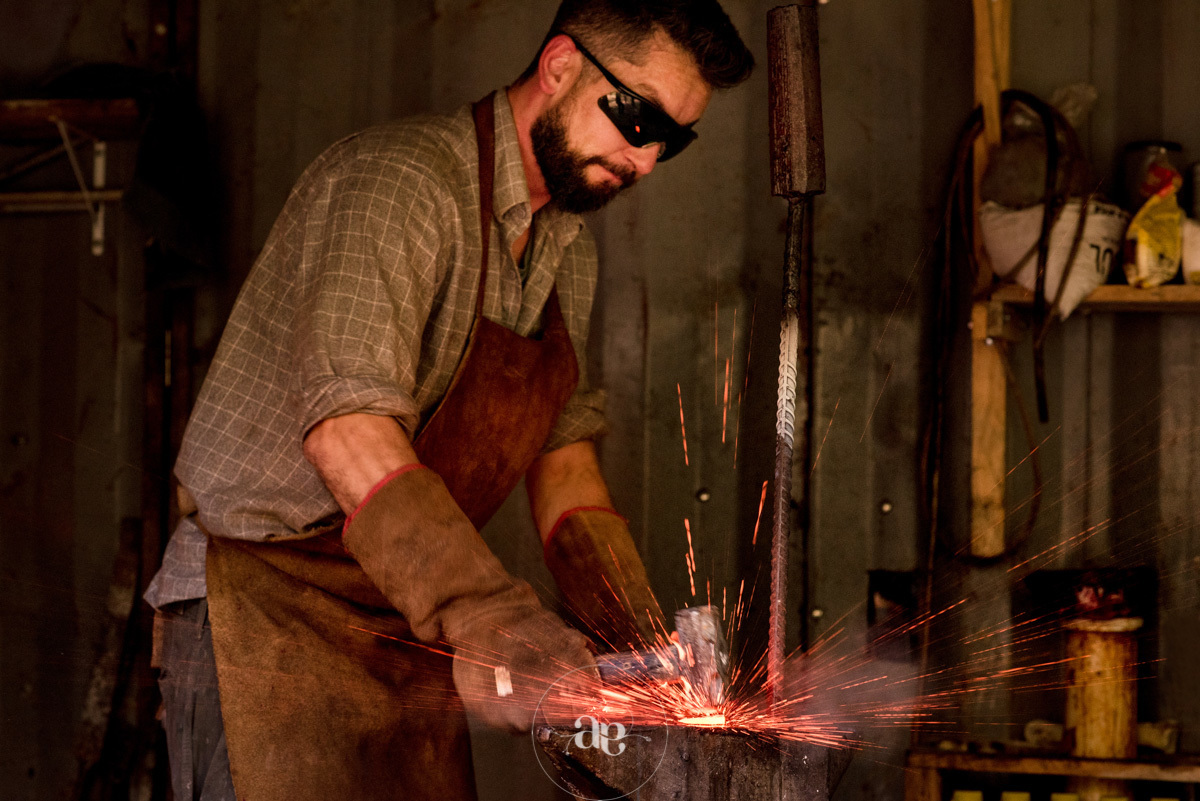 Teepee Montain Blades