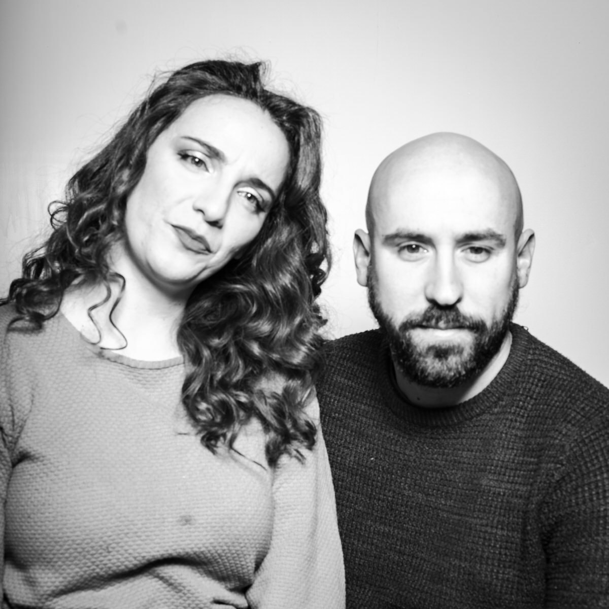 engagement wedding photobooth photographer destination photographer filipe santos porto portugal bride groom award best 