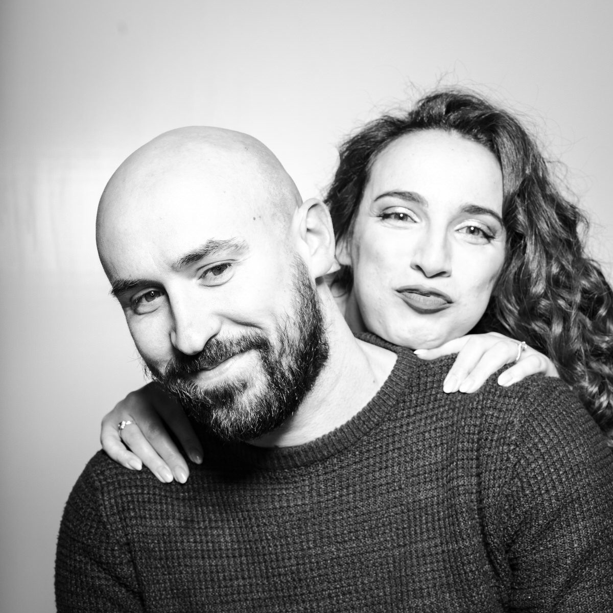 engagement wedding photobooth photographer destination photographer filipe santos porto portugal bride groom award best 