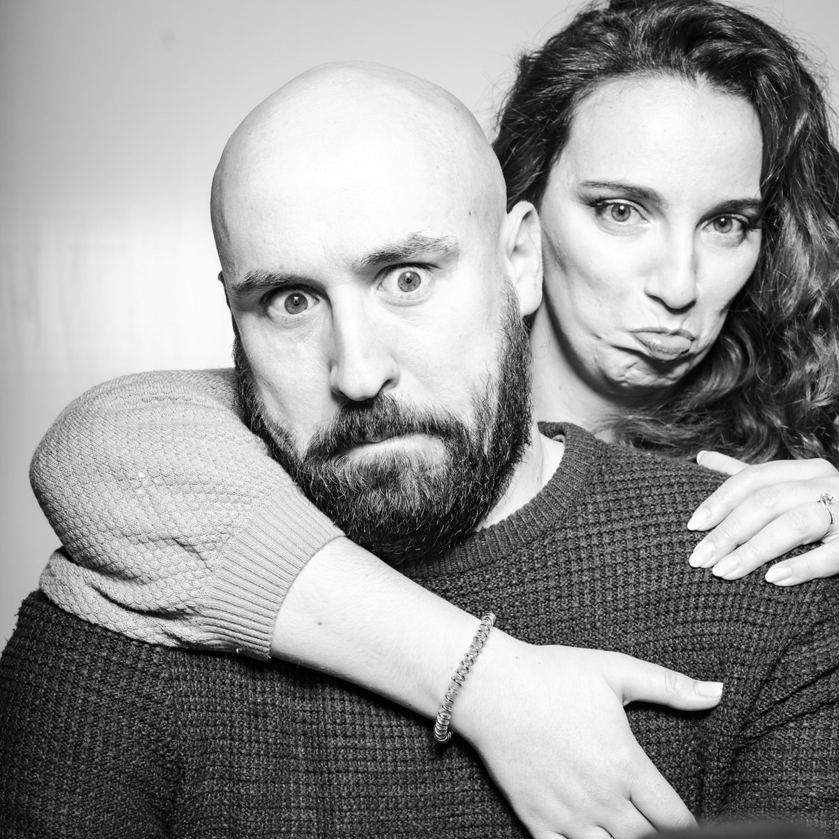 engagement wedding photobooth photographer destination photographer filipe santos porto portugal bride groom award best 