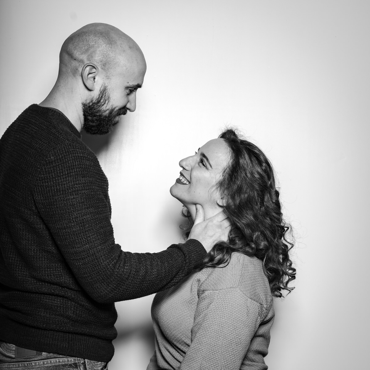 engagement wedding photobooth photographer destination photographer filipe santos porto portugal bride groom award best 