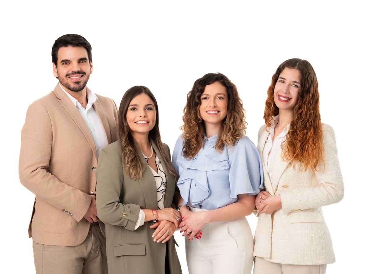 staff photography, professional team photos, corporate team portraits, employee headshots, business photography, company workforce images, team branding, professional staff portraits