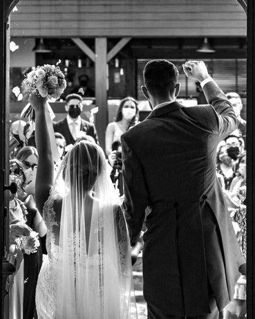 saida_igreja_noivos_casamento