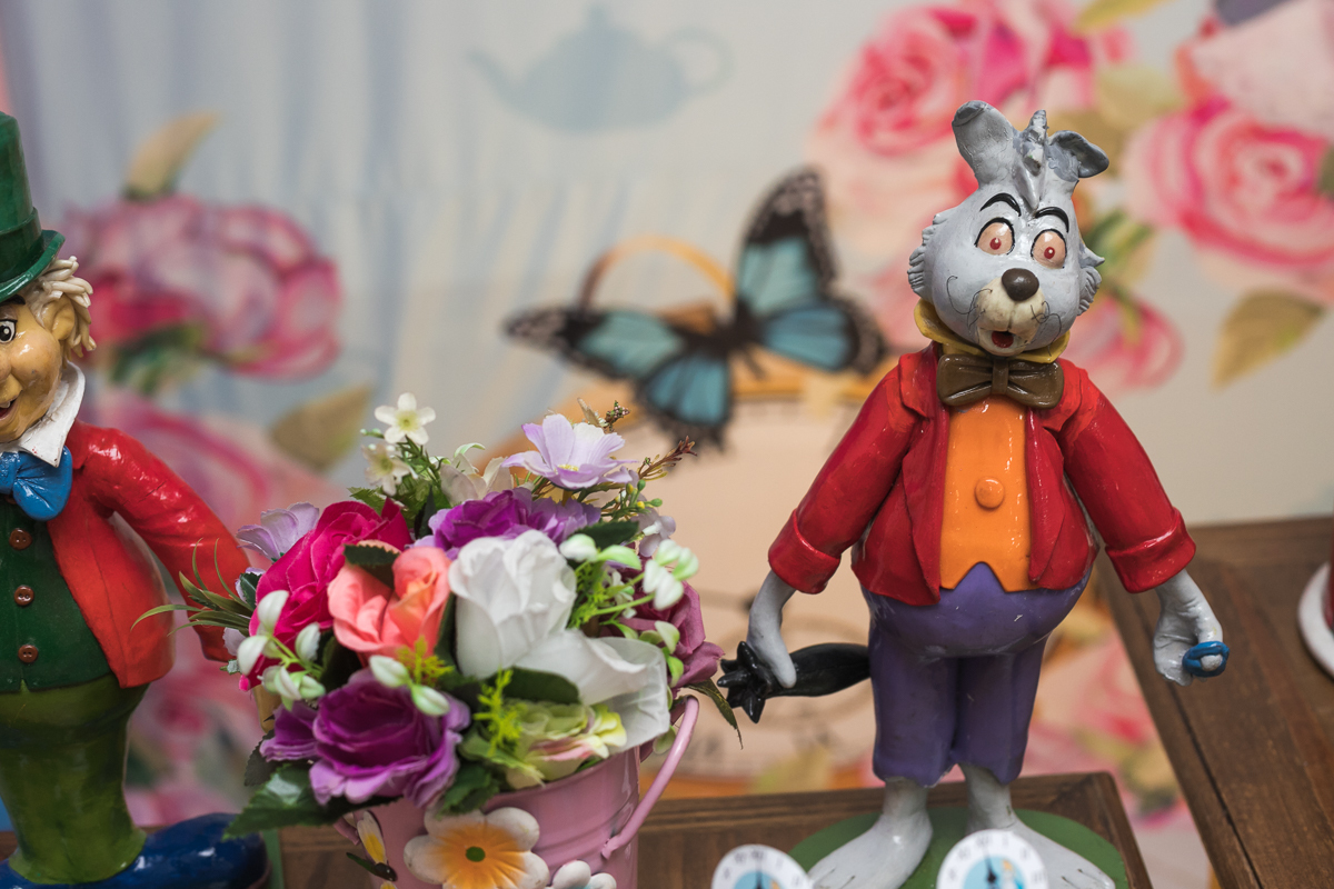detalhes  mesa festas 1 ano-tema-Alice no pais das maravilhas