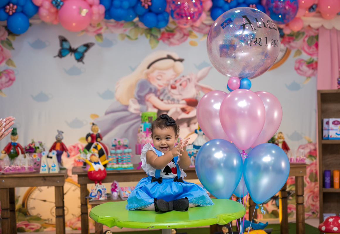 Alice 1 ano-alegria-fotógrafo-festas infantil-decoração- Alice no País das Maravilhas-rj