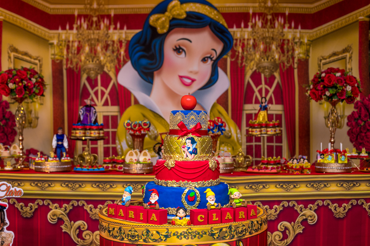 decoração branca de neve-mesa 3d em Castelo Casa de Festas e Eventos - Vila da Penha - RJ