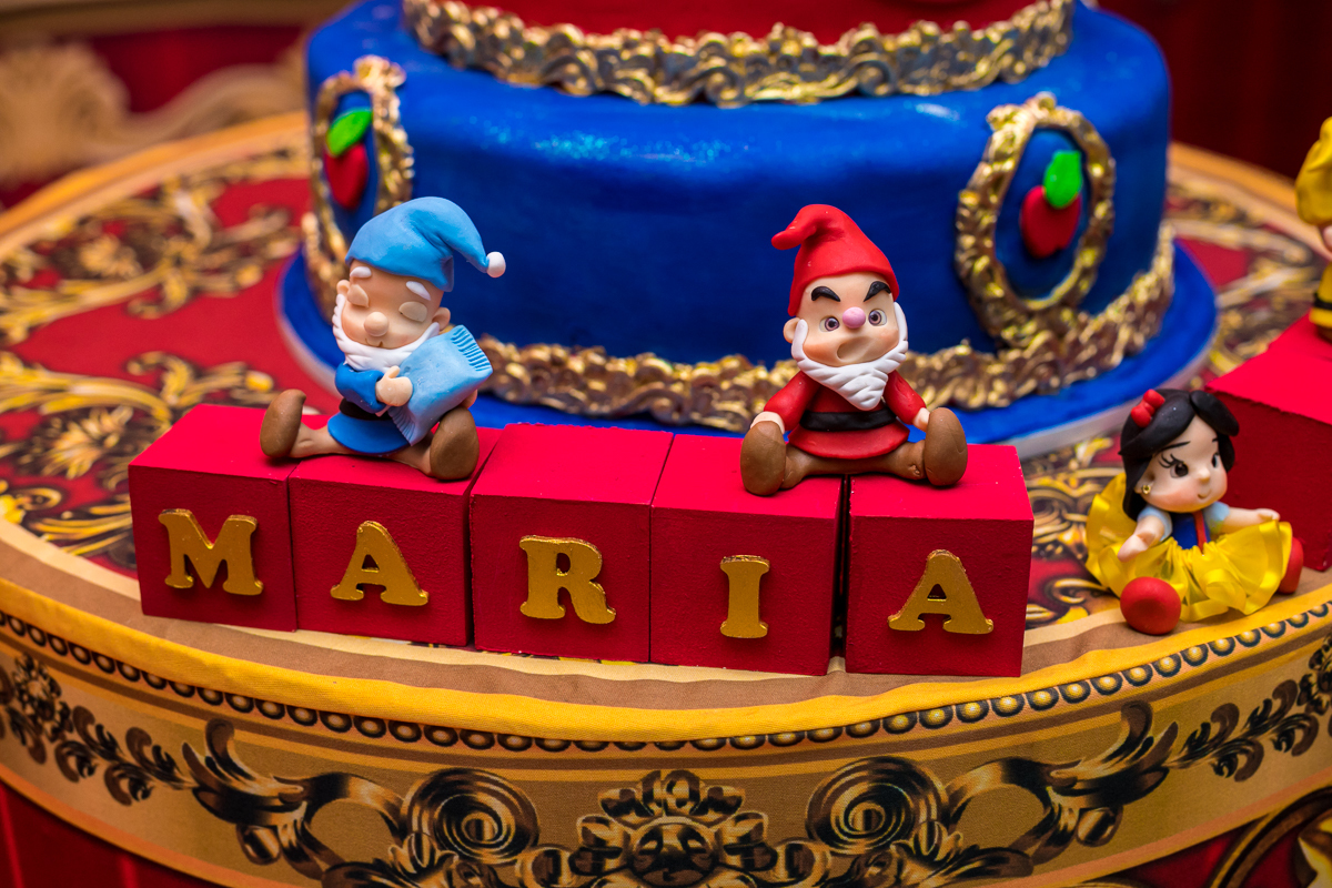 decoração bolo branca de neve-Castelo Casa de Festas e Eventos - Vila da Penha - RJ