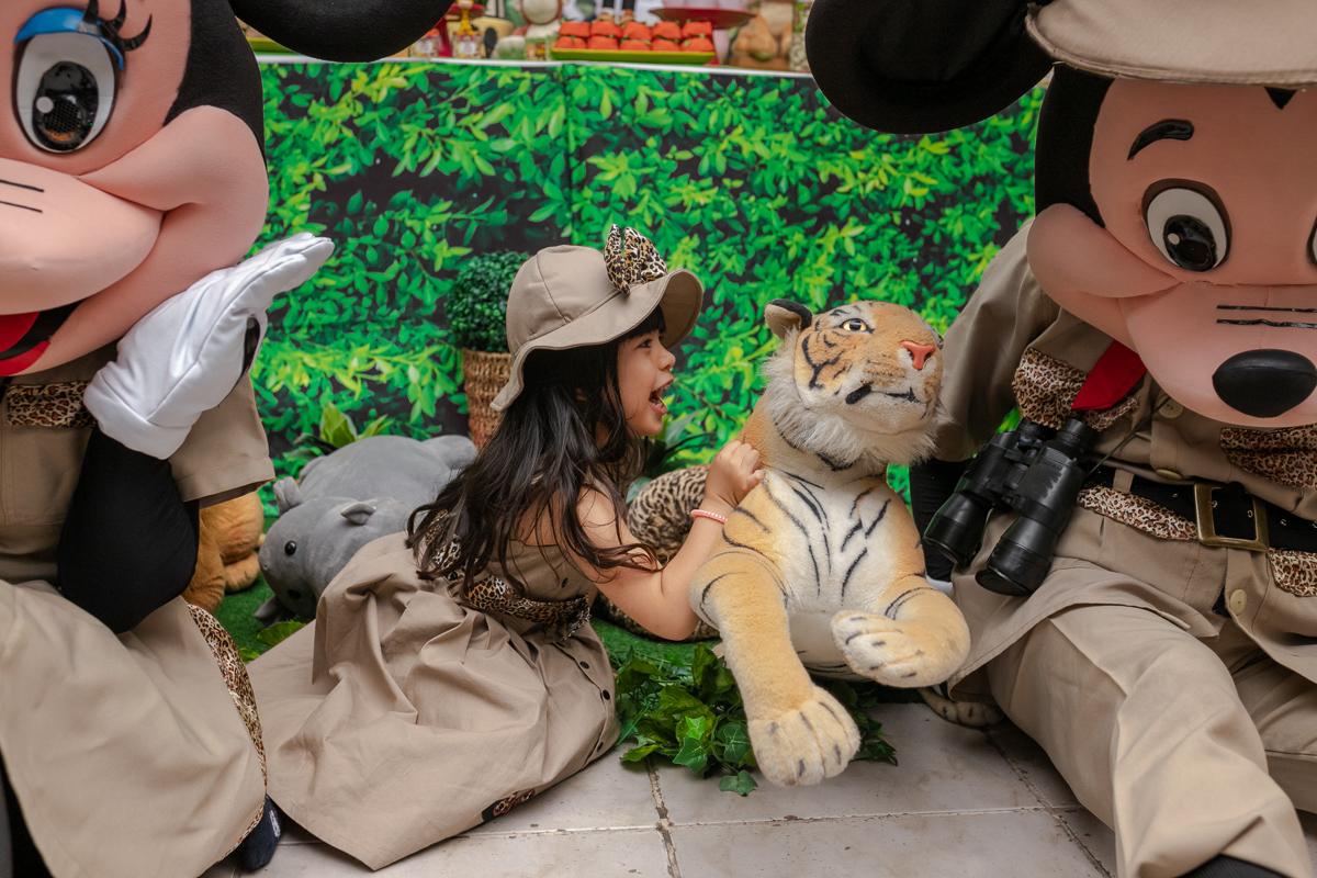 festa temática menina mickey safari-casa de festas -espaço dos sonhos-vila valqueire