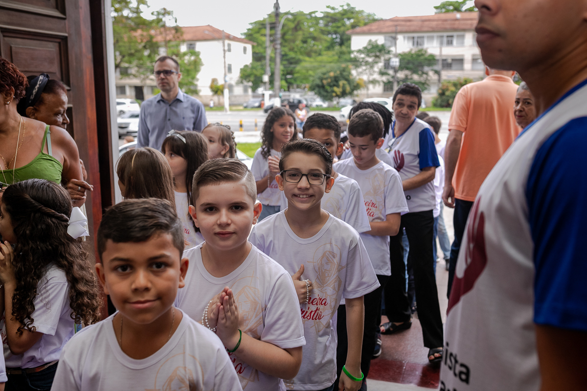 1ª comunhão -eucaristia- Rafael-Igreja São Sebastião-Vila Militar-rj